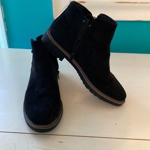 Women’s suede booties
